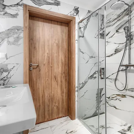 Lejlighedshotel Platino Mare & 4*