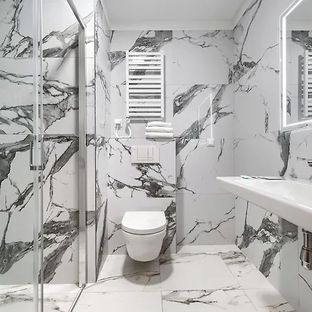 Platino Mare & Lejlighedshotel 4*