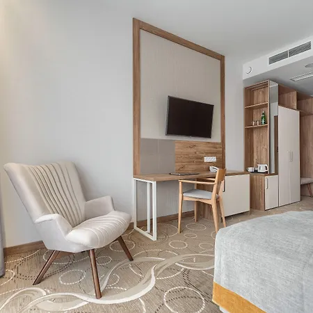 Platino Mare & Lejlighedshotel