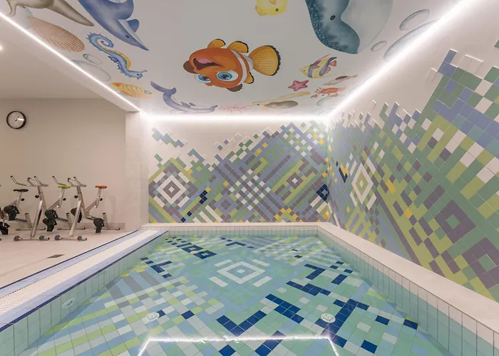 Aparthotel Platino Mare & 4*