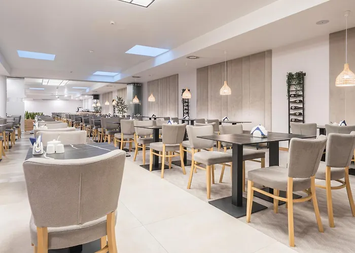 Platino Mare & Aparthotel 4*